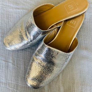 Silver Gap Slip-ons size 8.5